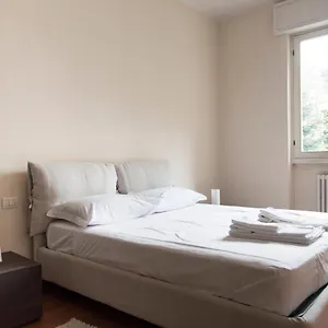 https://2-bedrooms-flat-with-parking-near-metro.it-lombardy.com