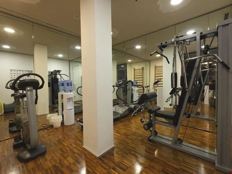 Europa Hotel Design Spa 1877 라팔로